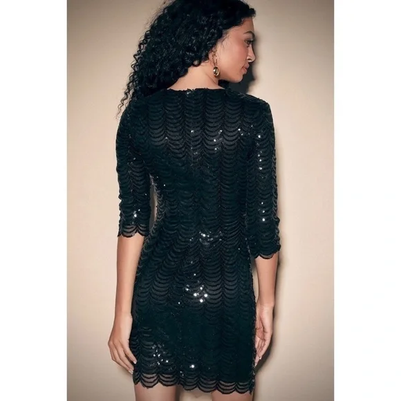 “Midnight Fantasy” Scalloped Sequin Bodycon Dress - Picture 3 of 13